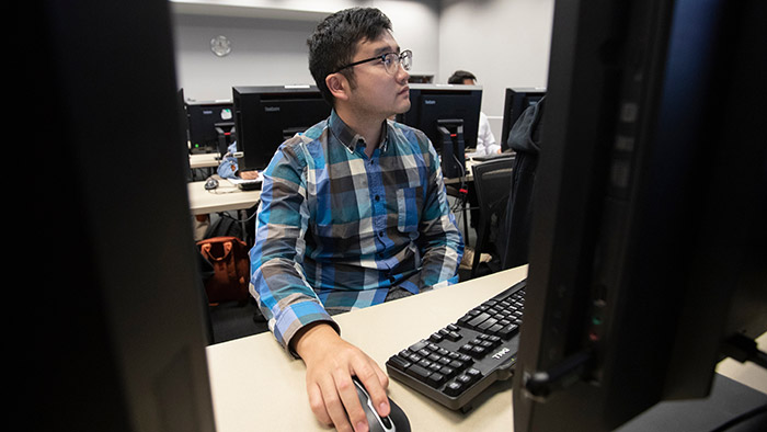 Student in computer lab